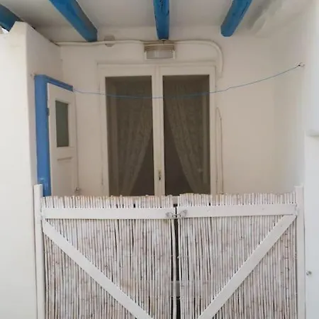 Sarah's Parikia (Paros)